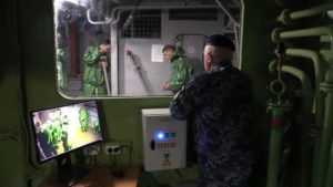 Быть готовым ко всему: ВМСУ проводит обучение аварийных партий борьбе за живучесть корабля – фото –