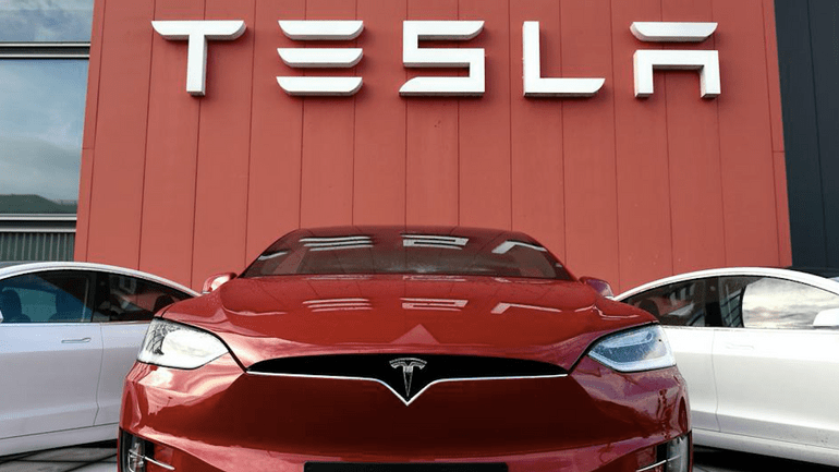 Акции Tesla выросли на $40 миллиардов всего за час