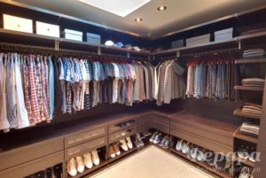 Организация гардеробной: разумное использование комплектующих для гардеробной комнаты